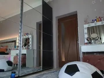 Freechat allesya23 on Chaturbate