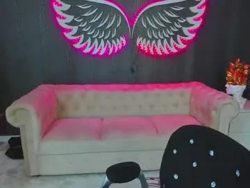 Freechat anemariejolie on Chaturbate