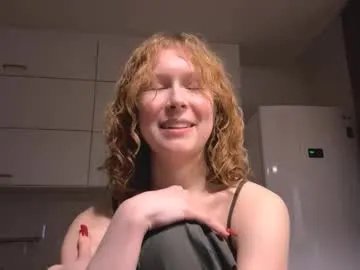 Freechat anglelazich on Chaturbate