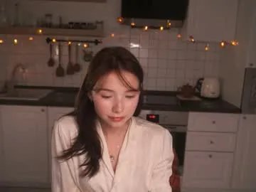 Freechat anntics_ on Chaturbate