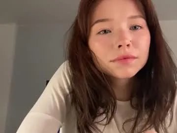 Freechat anntics_ on Chaturbate