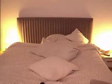 Freechat arielbell_ on Chaturbate