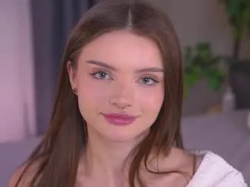 Freechat bellacle on Chaturbate