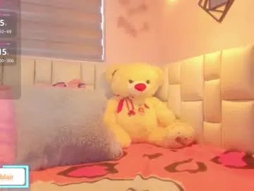 Freechat blair_meester on Chaturbate