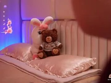 Freechat boootyfrytti on Chaturbate