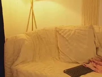 Freechat bunnycute_shy on Chaturbate