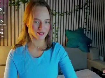 Freechat casey_sweeet on Chaturbate
