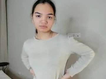 Freechat charitybergeaux on Chaturbate