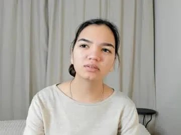 Freechat charitybergeaux on Chaturbate