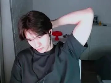 Away charleshanson69 on Chaturbate