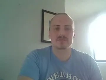 Freechat chillsfguy on Chaturbate