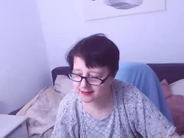 Freechat christarose on Chaturbate