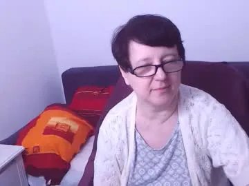 Freechat christarose on Chaturbate