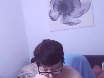 Freechat christarose on Chaturbate