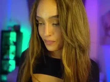 Group clara_smile on Chaturbate