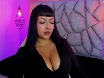 Freechat cleoopatraa__ on Chaturbate