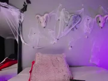 Freechat colstorw_ on Chaturbate