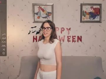 Freechat cutefluffy on Chaturbate