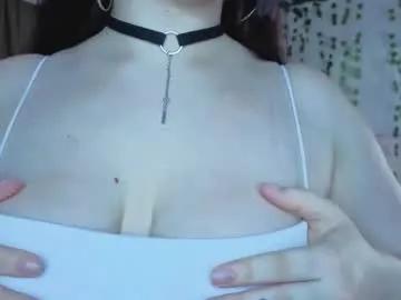 Freechat cycloidnest on Chaturbate