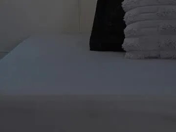 Freechat danteestone on Chaturbate