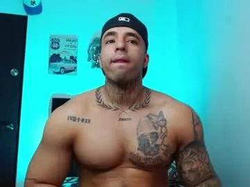 Freechat darius_phoenix on Chaturbate