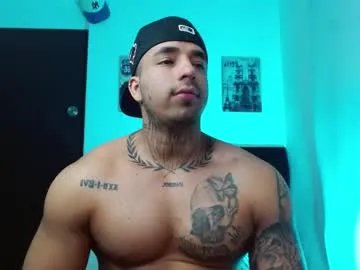 Freechat darius_phoenix on Chaturbate