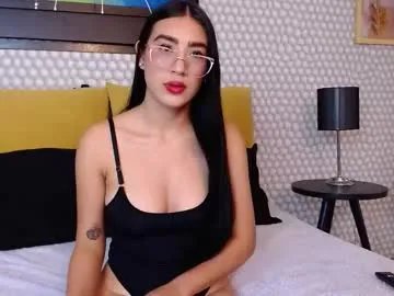 Freechat dayaaan_ on Chaturbate