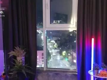 Freechat debihenks on Chaturbate