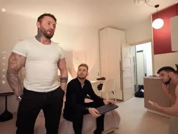 Freechat demianblake on Chaturbate