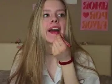 Freechat denaebeste on Chaturbate