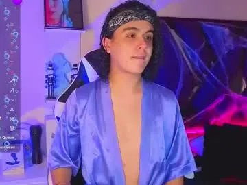 Freechat derek_greyy_ on Chaturbate