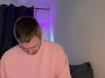 Freechat dickjulian on Chaturbate