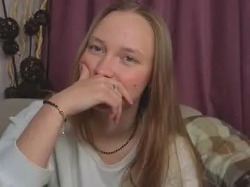 Freechat dustydeida on Chaturbate