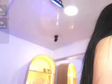 Freechat elasummeer on Chaturbate