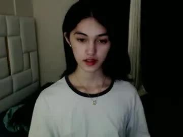ellamiller69 on Chaturbate 