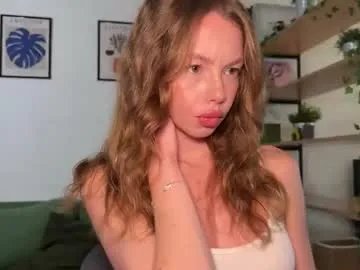 Group elli_harmon on Chaturbate