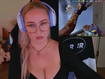 Freechat emili1_bc on Chaturbate