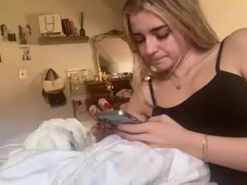 emmangel on Chaturbate 