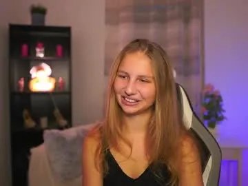 Freechat emmie_murray on Chaturbate