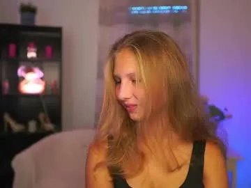 Freechat emmie_murray on Chaturbate