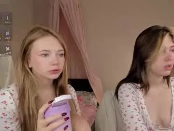 Freechat fieryfeline on Chaturbate