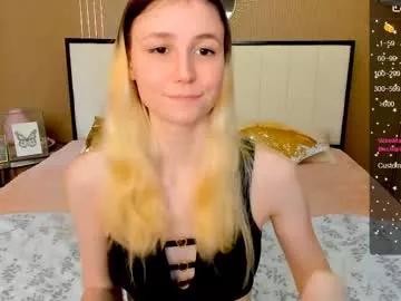 Freechat fleximona on Chaturbate