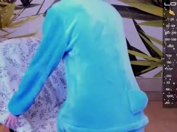 Freechat fleximona on Chaturbate