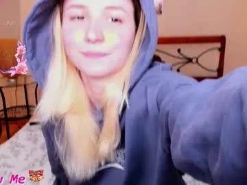 Freechat fleximona on Chaturbate