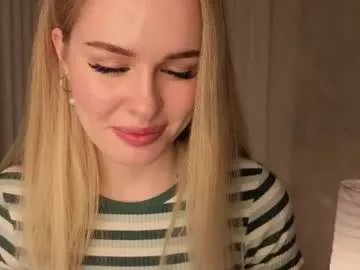 Freechat florenceherrick on Chaturbate