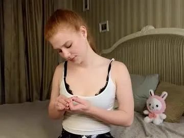 Freechat foxxx_tail on Chaturbate