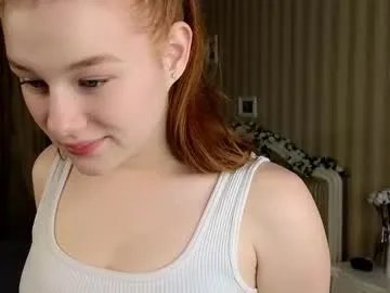 Freechat foxxx_tail on Chaturbate