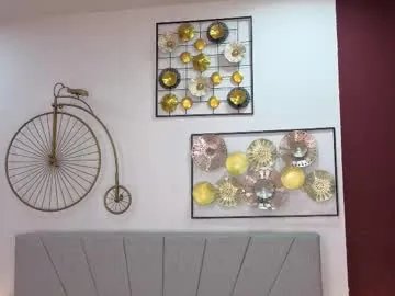 Away gabriella_gh on Chaturbate