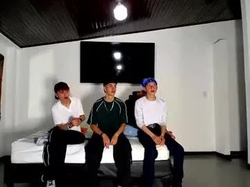 Freechat gnecos on Chaturbate