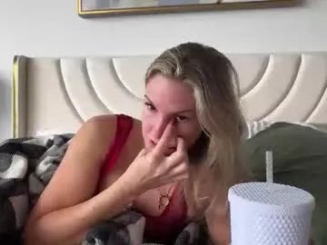 Private graciemae_baexx on Chaturbate